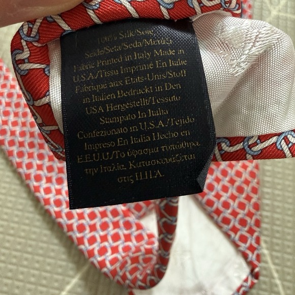 NEW 346 Brooks Brothers 100% Silk Men's Necktie Red w/ Chain Link Design - Picture 5 of 5
